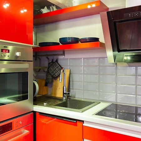 Lilly Apartment Main Train Station Old Town By The Castle Suites Krakow Ngoại thất bức ảnh