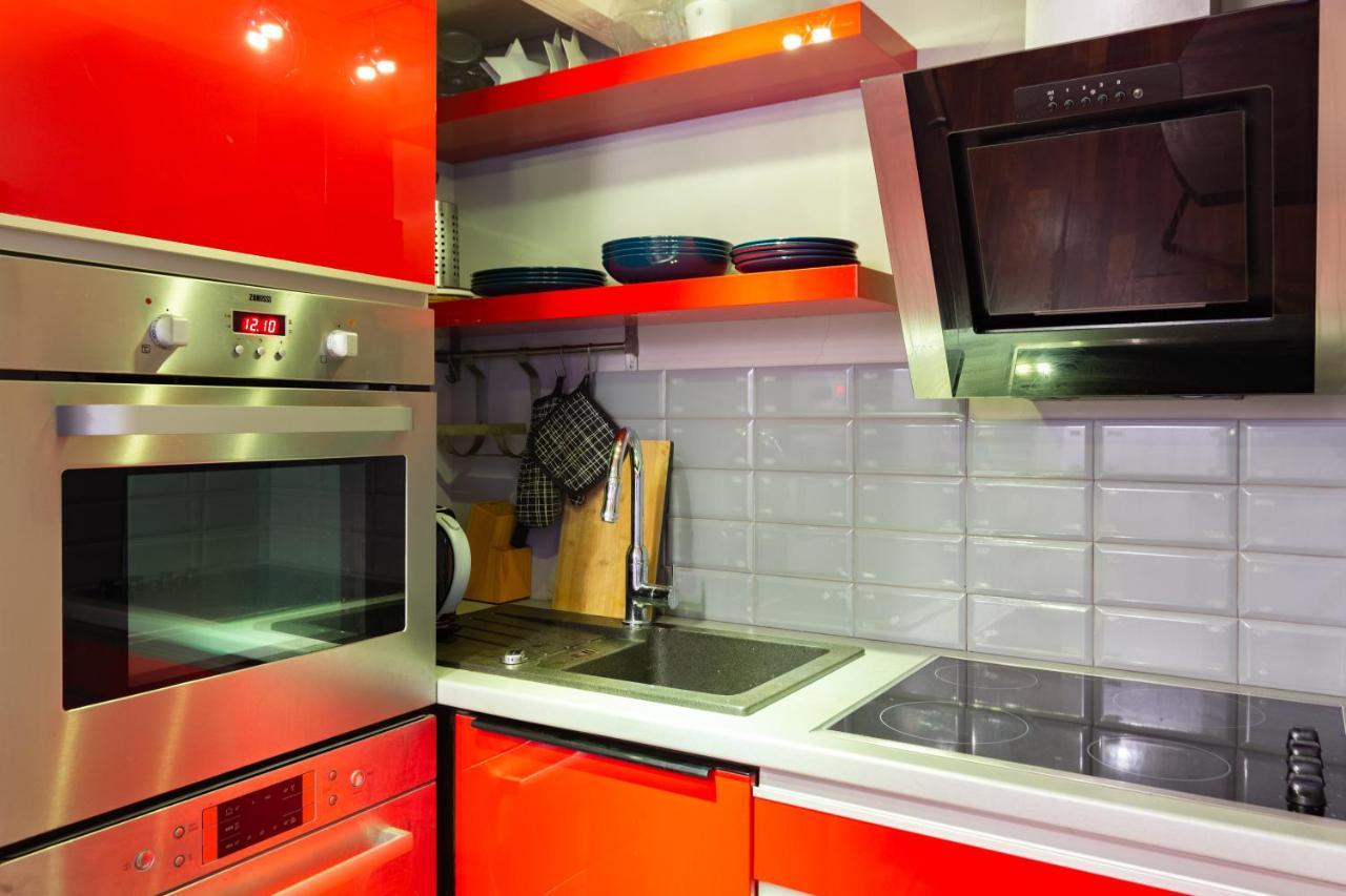Lilly Apartment Main Train Station Old Town By The Castle Suites Krakow Ngoại thất bức ảnh